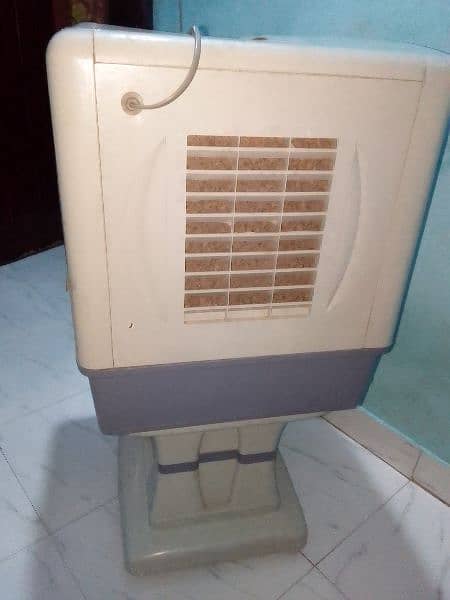 United Room Air Cooler 1