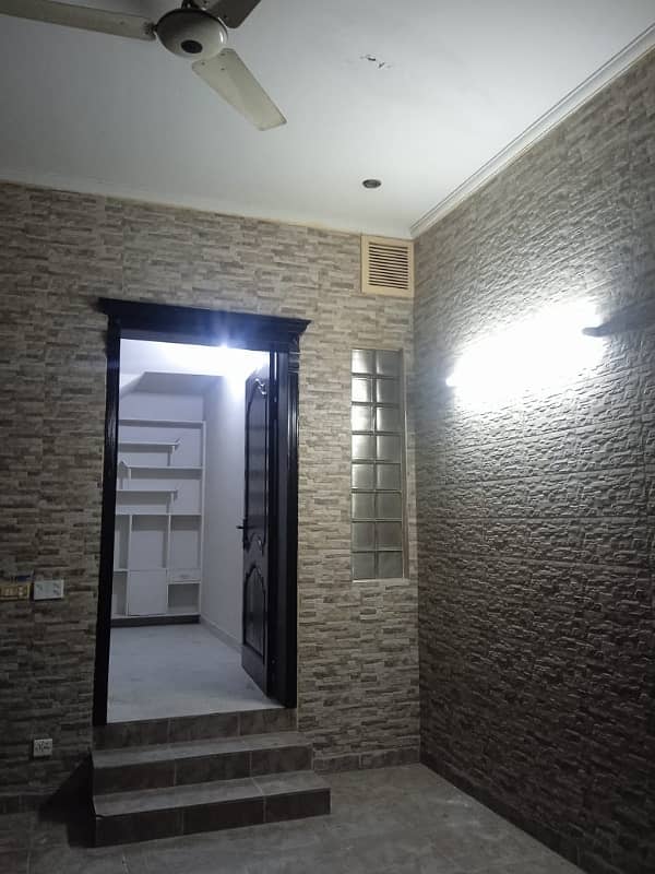 1 Kanal Beautiful Upper Portion Available For Family + Separate Gate 11