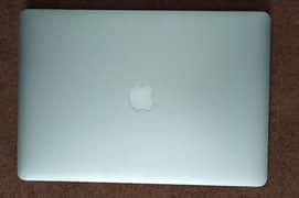MacBook pro 15 inch mid 2014 0
