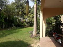 6 Kanal Old House Outer Circle 0