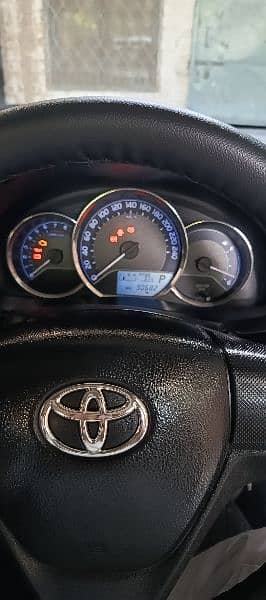 Toyota Corolla GLI 2017 Automatic 9