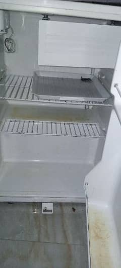 Want to sell mini fridge in very good condition