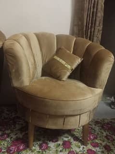 5 seater sofa 1 month used