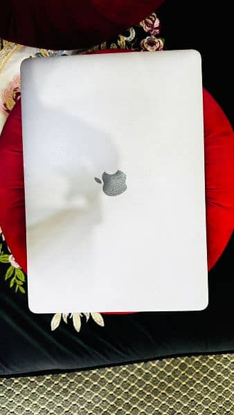 MacBook pro for sale 3