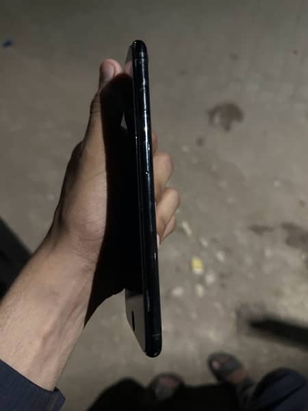 7 plus black colour 128 battery change pta approve 3