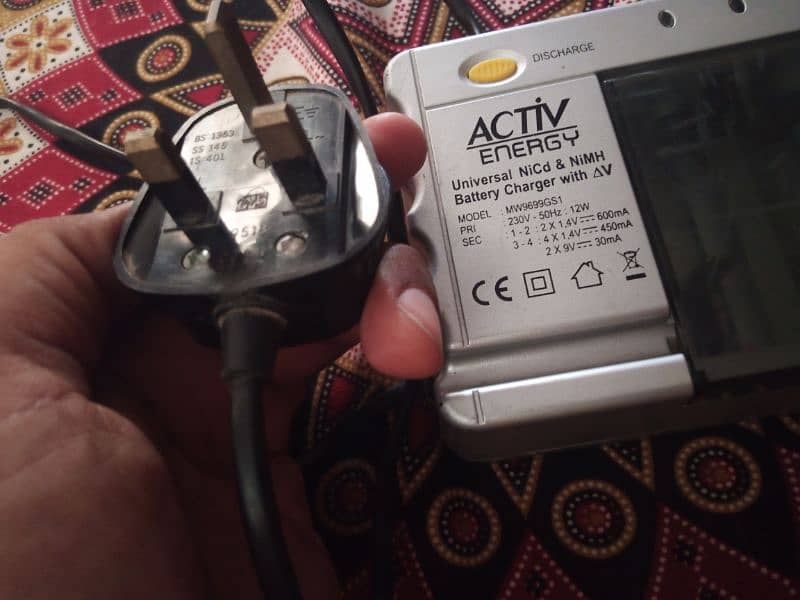 All in One Cells charger Auto cut off 1