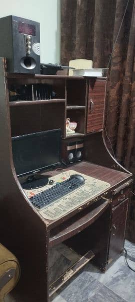 computer table 0