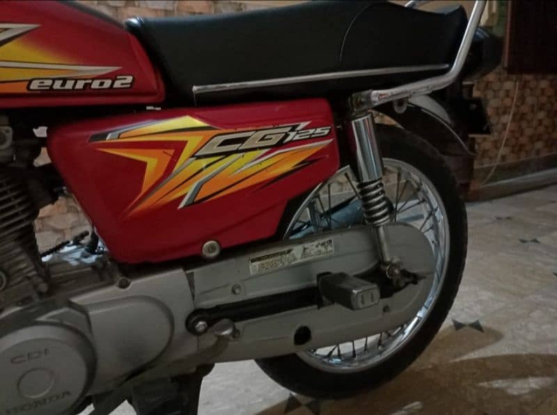 HONDA 125 6