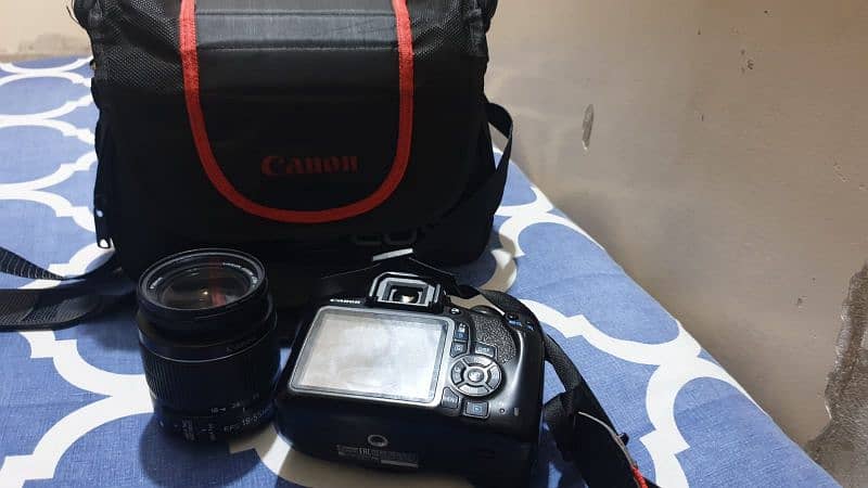 canon 2000d condition 10/10 11