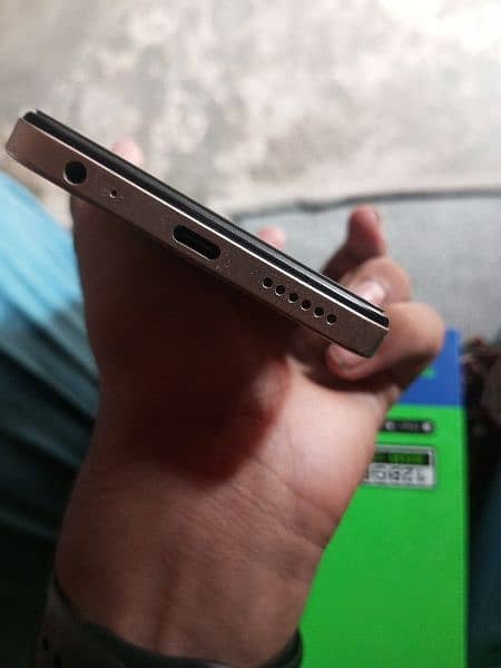 nifinix smart 8pro 10/10 condition 5