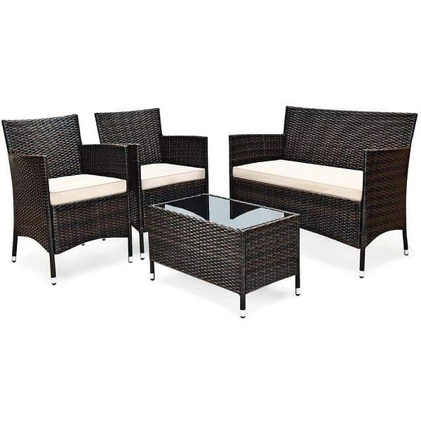 Outdoor Rattan Furniture. . cafe and restaurant chairs 2