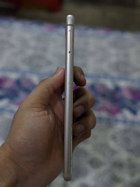 Huawei P9 (Not lite) For Sale 2