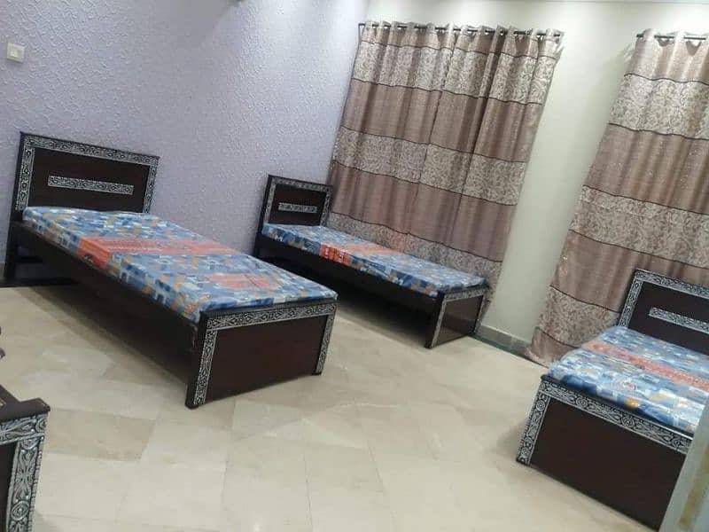 Maheen Villa Girls Hostel 4