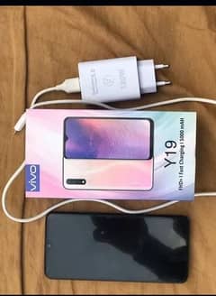 vivo y19 8gb 256gb with all accessories 03204728098