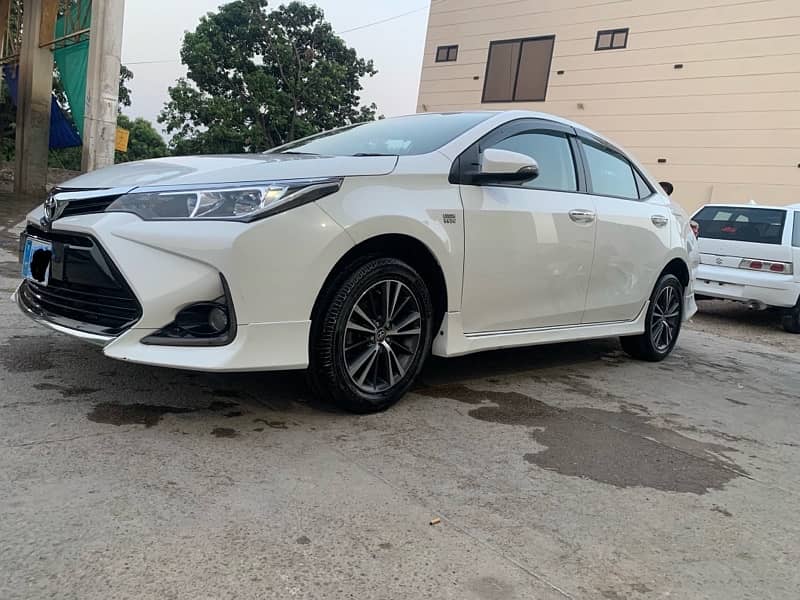 Toyota Corolla Altis 2018 11