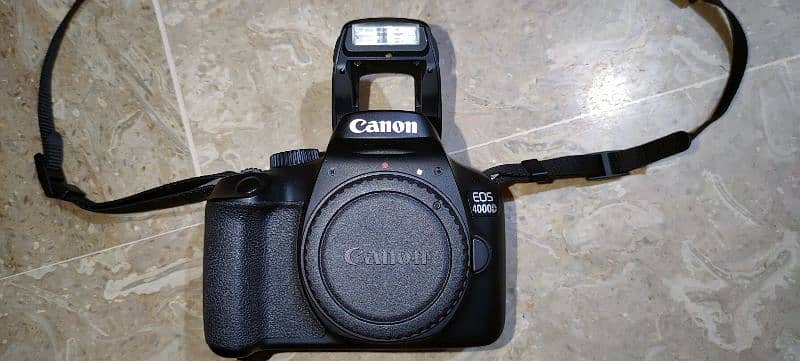 CANON EOS 4000D WITH BOX 4