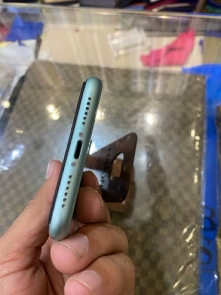 Iphone 11 dual physical  PTA Approved 5