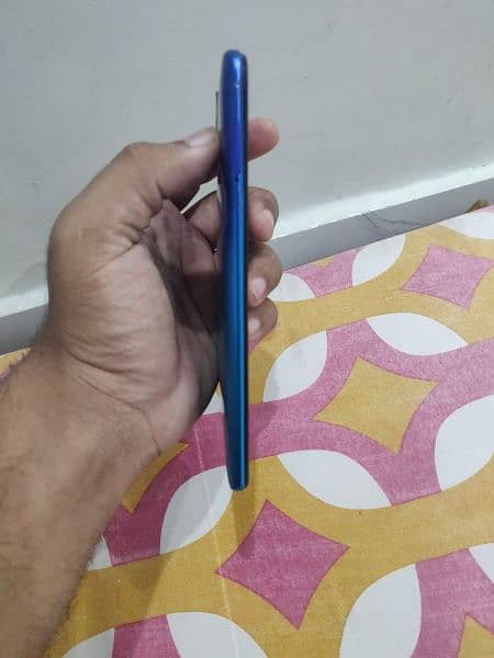 itel mobile used but in good condition 3