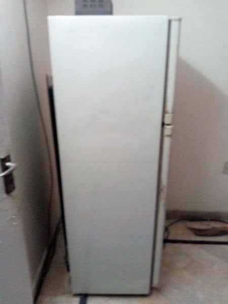 Dawlance refrigerator 14 cubic 4