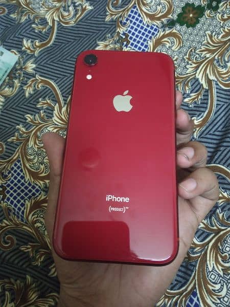 iphone XR 128GB. Nonpta 0