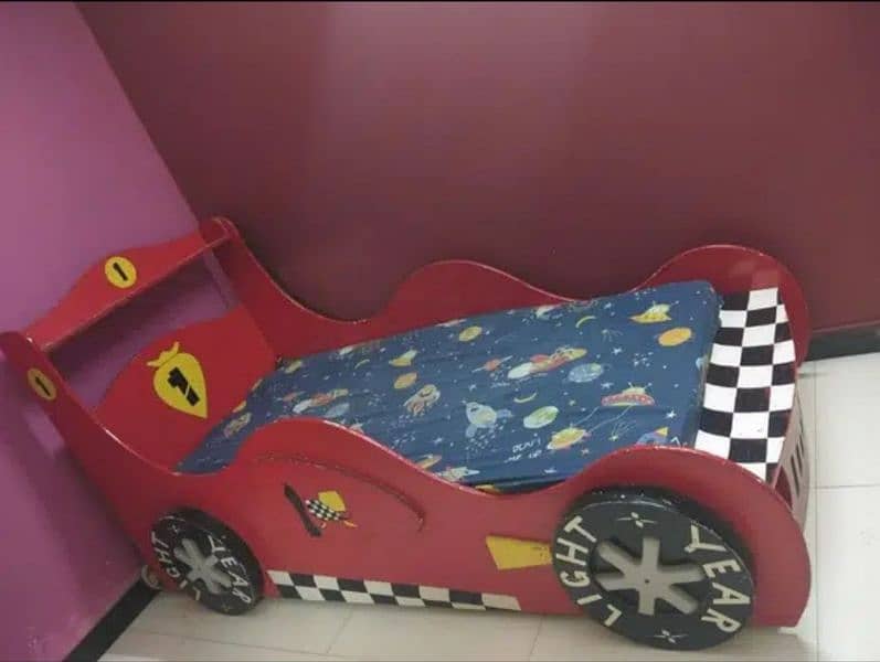 red car bed 2