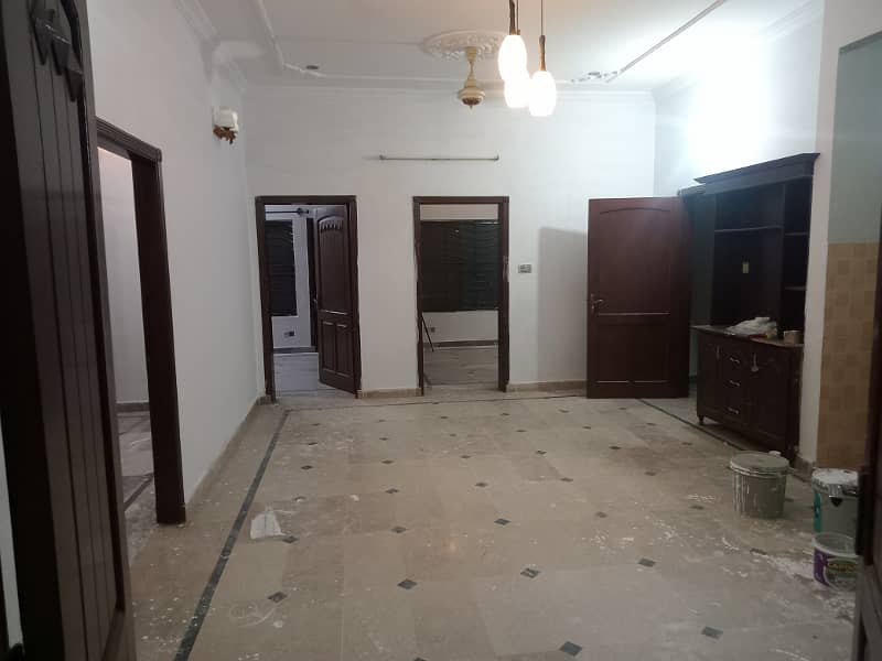 10marla first floor house available for rent with gas Islamabad 9