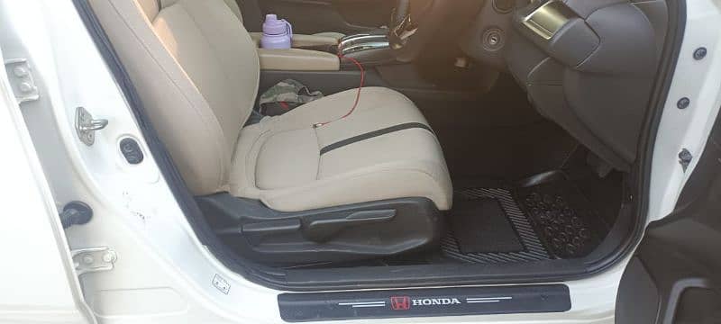Honda Civic I-V TEC CVT 6