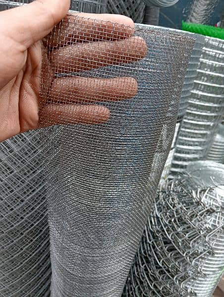 Chain link fence razor wire barbed wire security mesh pipe Welded jali 15