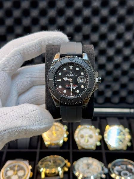 LUXURY DIAMOND WATCHES AVAILABLE/BRANDED WATCHES ALSO AVAILABL 1