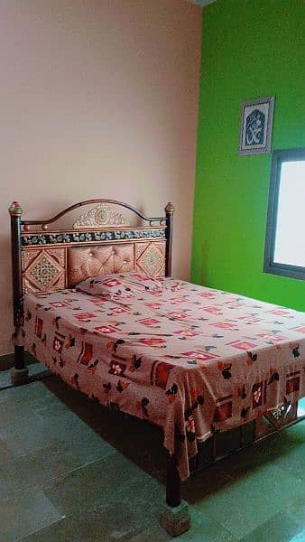 double bed full size gadda ke sath for sale WhatsApp number03343723508 2
