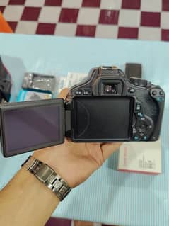 canon 600d Dslr Camera 100/300 high blur background HD result 0