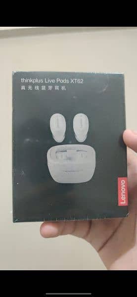 Lenovo xt62 earbuds box pack 1