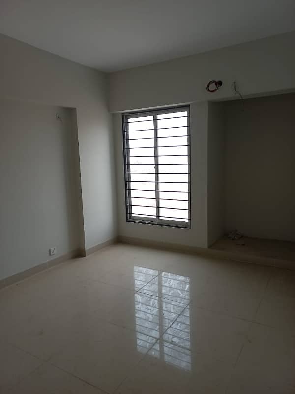 Shaes Residency 3 Bed Drawing Dining Apartment Available On Sale Block 3a Jauhar 11