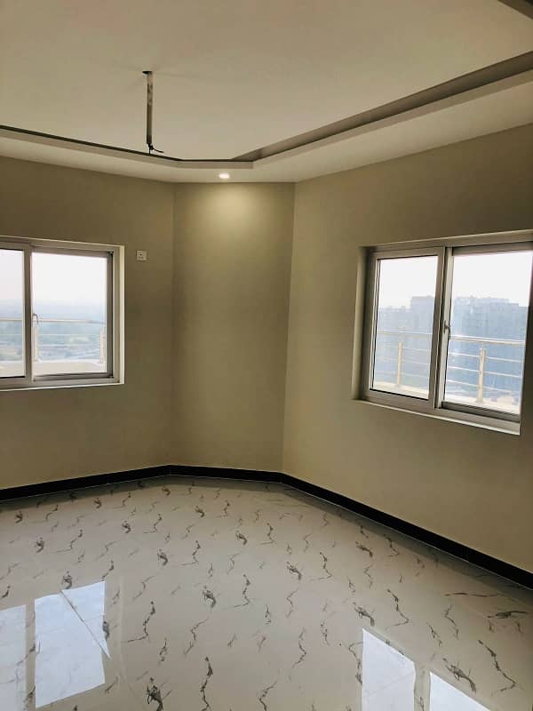Penthouse Available For Sale In Capital Residencia E11 10