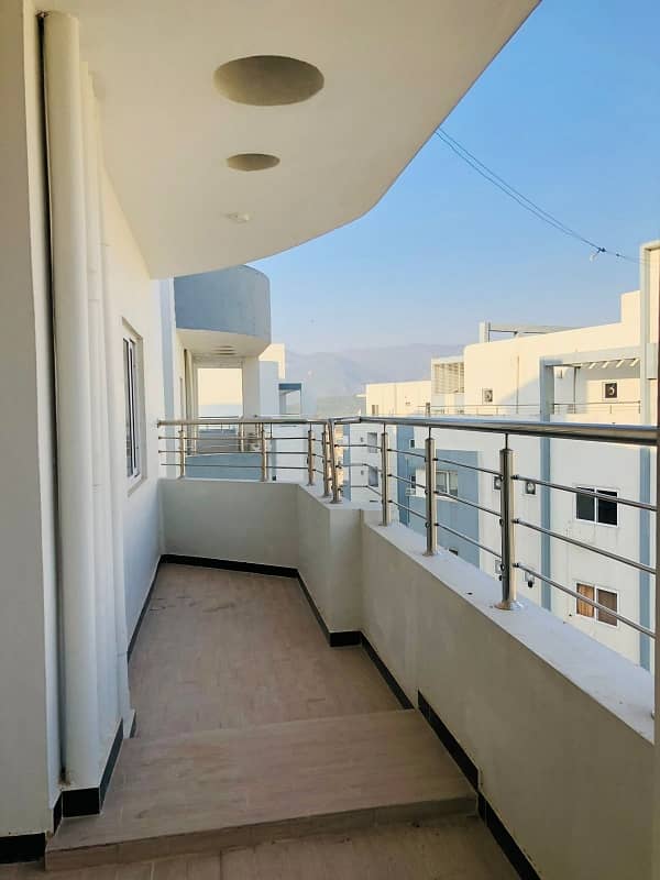 Penthouse Available For Sale In Capital Residencia E11 17