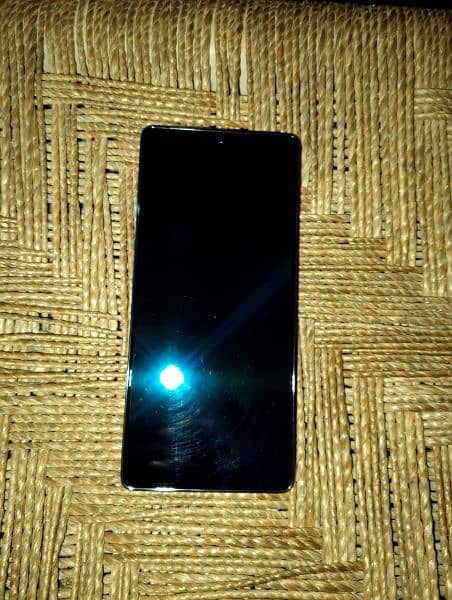 infinix note 40 with powerbank 8+8/256 black colour 6