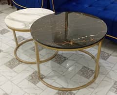 Stylish Round Center Table Set