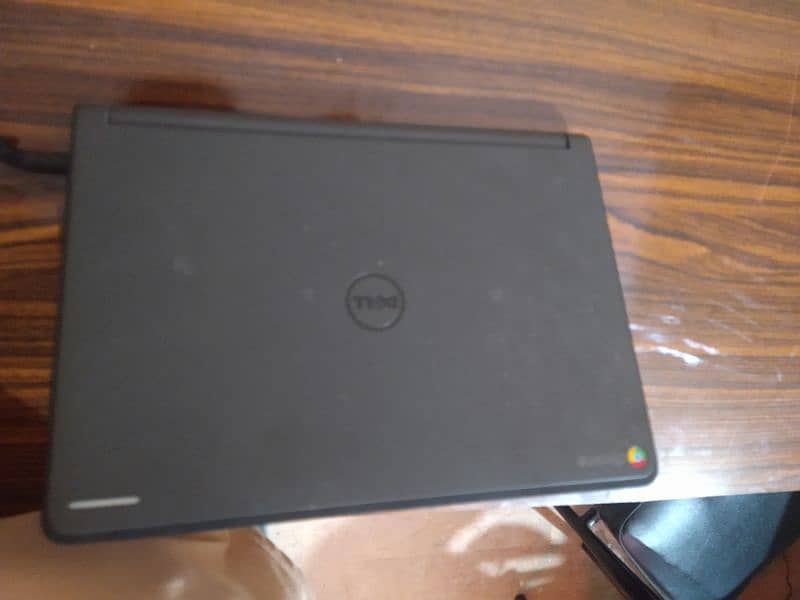 Dell touch chrome book 1