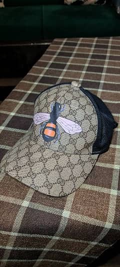 Gucci Cap Available (Rare Bee print)