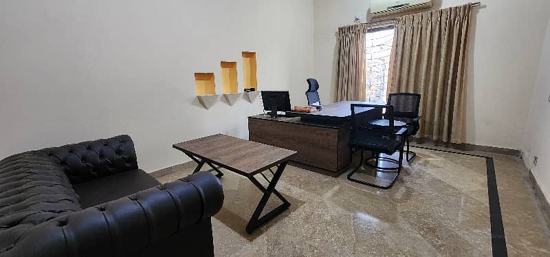 1 kanal Semi Furnished for office 19
