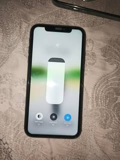 iPhone xr 64gb non waterpack