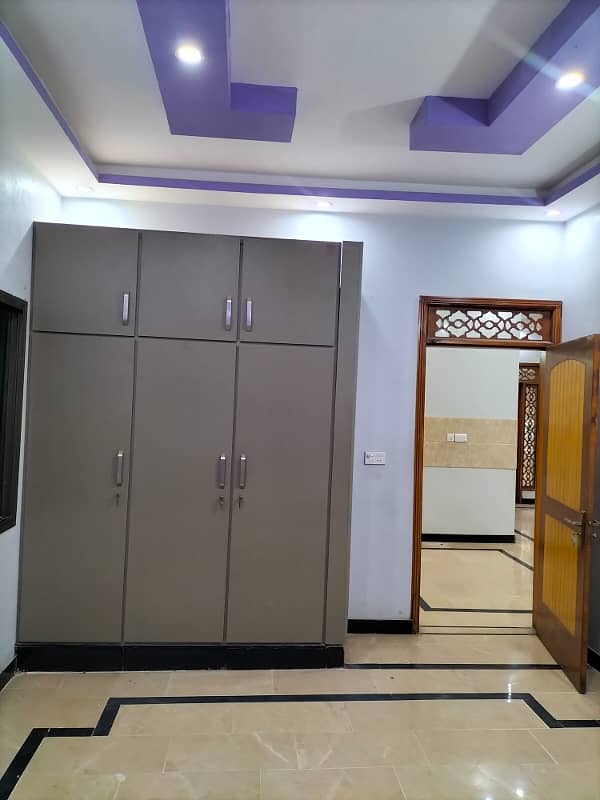 240 sq yards new portion for rent in kda society 7