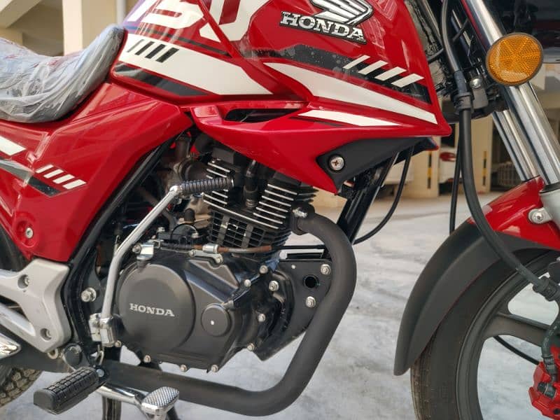 Honda CB-150F Red 2024 Model | Dealership Maintained | 10/10 condition 18