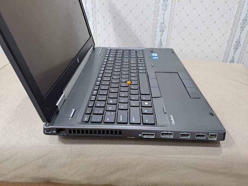 Workstaction Laptop 2gb Graphics Card exchange possible Mobile 2