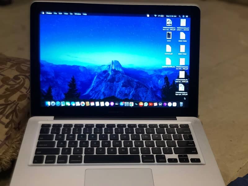 URGENT SALE MACBOOK PRO MID 2012 (90 Days Used only) 1