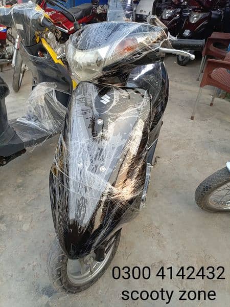 Electric scooty#49cc scooties available contact#0300 4142432# 4