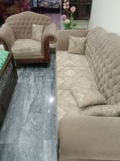 7 seater sofa with 3 tables 0