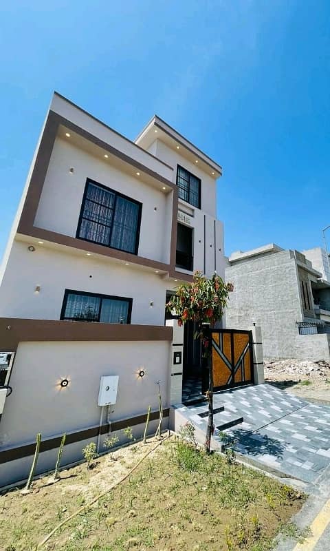 5 Marla House In Palm City Housing Scheme For Sale 
D Block 1