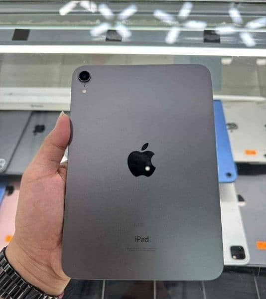 ipad mini 6 64 gb full box 03073909212 WhatsApp number 2