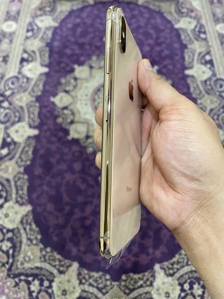 IPhone XS Max 256gb PTA approved 4